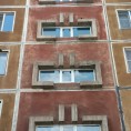 ООО УК "Мой дом" закончила установку пластиковых окон во всех подъездах с 1 по 9 этаж по адресу: ул. Калмыкова, д. 8/2.