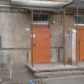 В доме по пр.Ленина, 152 установлены новые подъездные козырьки
