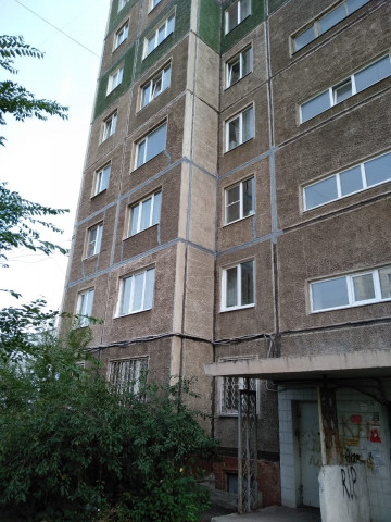 Ремонт межпанельных швов на Коробова, 18 и Сиреневом, 21
