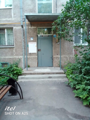 ул. Бориса Ручьёва, 8/1 - произведен ремонт входных групп☀