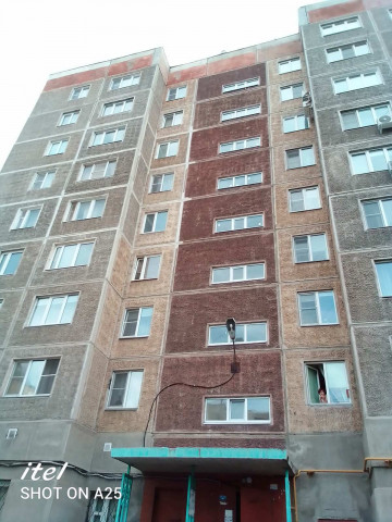 ул. Советская, д.174 - произведена замена окон в подъездах на пластиковые стеклопакеты
