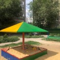 Окраска малых форм и оборудования детских площадок была завершена во всех микрорайонах