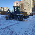 Еще в трех микрорайонах произвели механизированную уборку снега на придомовой территории