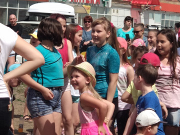 1 июня ООО УК "Мой дом" провела детские праздники, посвященные Дню защиты детей.